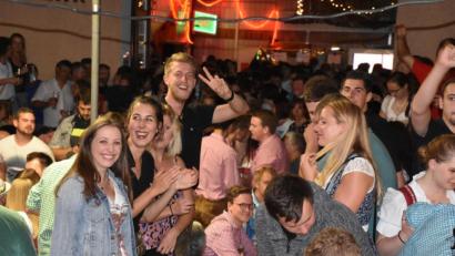 Bild: fz
Stimmung pur bis Mitternacht.