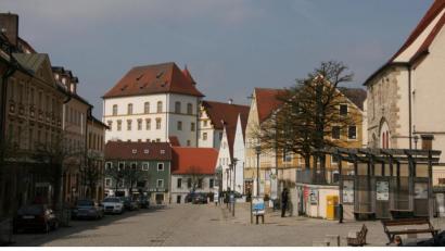 Archivbild: cr
Karl IV. machte sich verdient um die Stadt. An mindestens 89 Tagen stellte er auf der Burg Sulzbach Urkunden aus, der damit die Funktion eines königlichen Sitzes zukam.