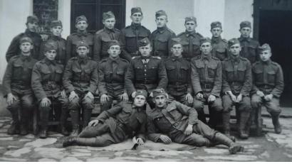 Bild: gz
Im Jahr 1937 erledigten die Dragoner als berittene Infanterie anfallende Transportarbeiten.