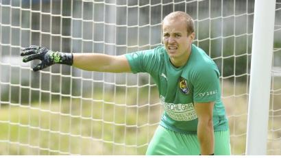 Bild: Ziegler
Im Vorbereitungsspiel gegen den SC Ettmannsdorf stand Andreas Dengler in der zweiten Halbzeit im Tor des FC Amberg.