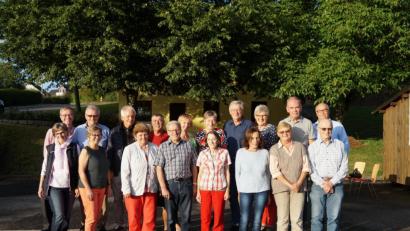 Bild: weu
Die gemeinsame Zeit hat so zusammengeschweißt, dass man sich seit 35 Jahren regelmäßig trifft.