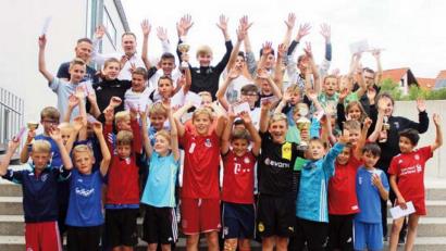 Bild: hai
Beim Bolzplatzturnier in Speichersdorf haben die Teams ihren Spaß.