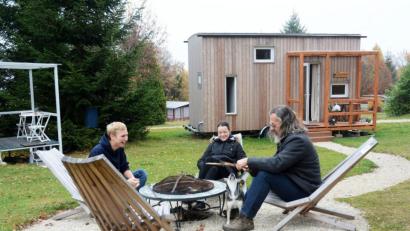 Bild: Gabi Schönberger
in Mehlmeisel (Kreis Bayreuth) gibt es bereits eine Siedlung für Tiny-Houses.