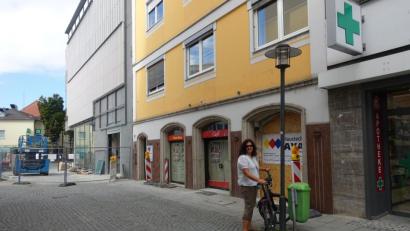 Bild: Wieder
Mitten in den Sanierungs- und Erweiterungsarbeiten befindet sich die Brunner-Filiale in der Weißenburgstraße. Im Hintergrund das NOC.