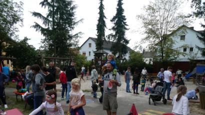 Bild: bnr
Groß war der Andrang an der Schaumkuss-Schleuder. Eine süße Köstlichkeit war der verdiente Lohn.