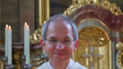 Bild: u
Ab 1. September ist Johann Hofmann der Hirschauer Stadtpfarrer. Die erste von ihm in der Pfarrkirche zelebrierte Messe ist gleich der Kirchweihgottesdienst.