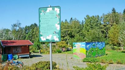 Bild: Gabi Schönberger
Funktionserweiterung für den Integrationsgarten (Nähe Europaberufsschule). Hier könnte beim "Einheitsbuddeln" am 3. Oktober der erste Abschnitt eines Bürgerwaldes entstehen.