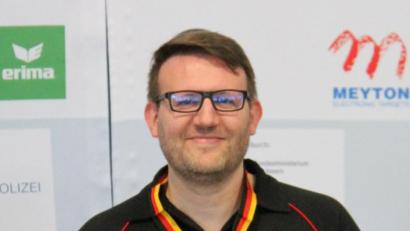 Bild: dl
Der Silbermedaillengewinner Jürgen Weiß auf der Olympia-Schießanlage in München Hochbrück.