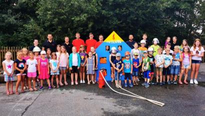 Bild: gz
Ein tolles Programm hatten die Feuerwehrfrauen und -männer für die Kinder vorbereitet.