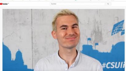 Screenshot: CSU im Bundestag
Die CSU-Landesgruppe im Bundestag wirbt ab sofort mit einer eigenen Social-Media-Show namens CSYOU für ihre Politik. Die erste Folge ging am Samstag auf Facebook und Instagram online. „Die Antwort auf @rezomusik heißt Armin“, schrieb die Landesgruppe auf Twitter. Der Youtuber Rezo hatte im Mai vor der Europawahl mit einem CDU-kritischen Video viel Aufsehen erregt.