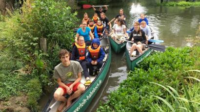 Bild: exb - Gesellschaft Steinwaldia
Mit Kanus die Vils entlang: Der Ausflug auf dem Fluss war ein Angebot des Pullenreuther Ferienprogramms.