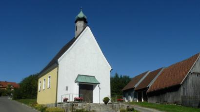 Bild: Portner
Die Bleichangerkapelle wurde vor 65 Jahren in Steinbauweise errichtet und eingeweiht.