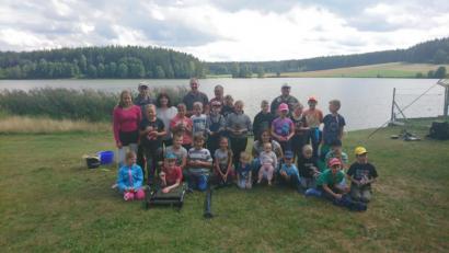 Bild: exb
Die Gruppe Marktredwitz am Rothenbürger Weiher bei Tirschenreuth. Die Leitung hatte Siegfried Schumann.