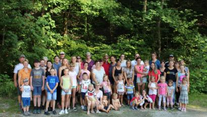 Bild: bjp
Die Spätsommersonne und die tierische Vielfalt im Tierpark Hellabrunn genießen rund 50 Trabitzer beim Ferienprogrammausflug.