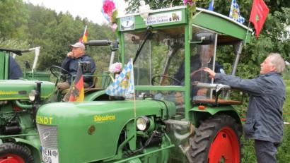 Bild: kö
Mit von der Partie waren auch die Altötting-Traktor-Wallfahrer.