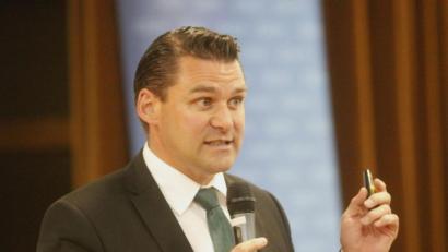 Bild: Hirsch
Landrat Thomas Ebeling beleuchtete das Haftungsrecht für Vereine und gab den Vereinsvertretern nützliche Informationen und Tipps.