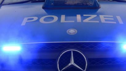 Symbolbild: Patrick Seeger
Ein Betrunkener hat in Tirschenreuth Rettungskräfte attackiert und verletzt.