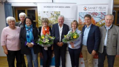 Bild: fsb
Zur Hospizarbeit tauschen sich aus (von links) Ilse und Heribert Stock, Eva Nitsche, Referentin Elke Lauterbach, Vorsitzender Hans Forster, Referentin Susanne Wagner, OB-Kandidat Benjamin Zeitler und Stadtrat Alois Lukas.