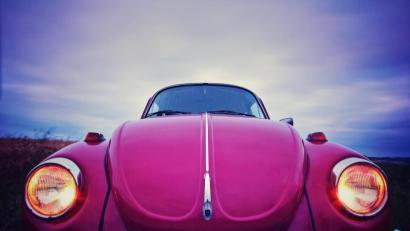 Bild: TIMDAVIDCOLLECTION – stock.adobe.com
Die Scheinwerfer müssen in Ordnung sein.