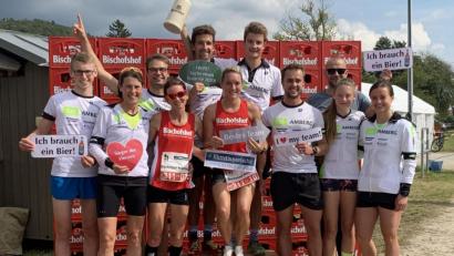 Bild: sil
Die erfolgreiche Mixed-Mannschaft von CIS Amberg beim Regensburger Landkreislauf: (von links) Samuel Keck, Gabi Keck, Leopold Grimm, Silke Fersch, Max Bogner, Claudia Mai, Felix Sommerer, Nico Kronfoth, Jörg Weigert, Anika Schneider und Kerstin Weiß.