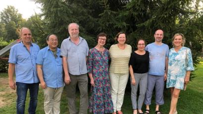 Bild: exb/Bridgeclub Weiden
Die Sieger des Bridgeturniers in Weiden haben zwei Durchgänge des Kartenspiels hinter sich.