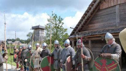 Bild: ArchaeoCentrum/exb
Workshops "Metalle und Werkzeuge und Waffen in der Geschichte"