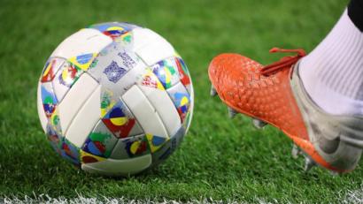 Symbolbild: Virginie Lefour/BELGA/dpa 
Die Auswahl für den Fußballspruch des Jahres ist auch diesmal groß und bunt.