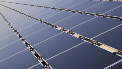 Bild: Susan Montoya Bryan/AP/dpa 
Photovoltaik ist ein wesentlicher Bestandteil der Energiewende. Mit einer geplanten PV-Anlage in Schwend befassten sich in der vergangenen Sitzung die Räte der Gemeinde Birgland.