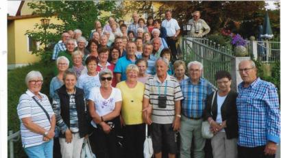 Bild: exb
Die agile Wandergruppe des SVH. Rechts der Vorsitzende der SVH-Wanderfreunde, Hermann Graf.