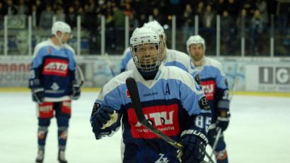 Bild: gb
Marcel Waldowsky muss seine Eishockey-Karriere verletzungsbedingt beenden.