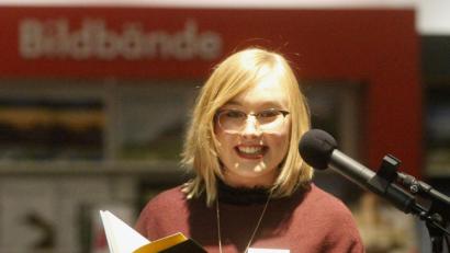 Bild: Hirsch
Carolin Langner empfiehlt das lustige Vorlesebuch „Hier kommt die Hatze“.