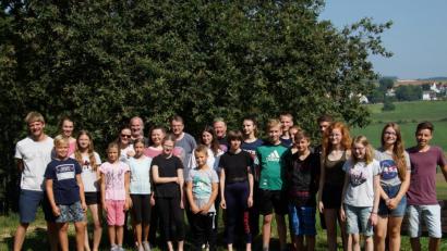 Bild: exb
Viele Kinder wollten sich in diesem Jahr das Zeltlager am Mausberg nicht entgehen lassen. Sie erlebten großen Spaß und Spannung.