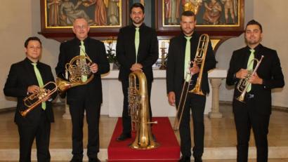 Bild: kro
Das Ensemble Nordoberpfalz-Brass gibt am 6. Oktober ein Konzert in der Mitterteicher Stadtpfarrkirche.