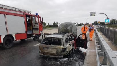 Bild: Alexander Auer
Pkw-Brand nahe der Continental-Arena in Regensburg.