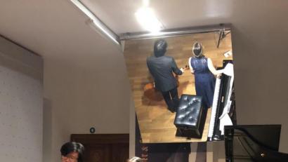 Bild: dok
Cellist Stanislas Kim und Pianistin Marie Rosa Günter musizierten in Bayreuth mit Hingabe und Leidenschaft. Vorzüglich der Klang des Steingraeber-Flügels.
