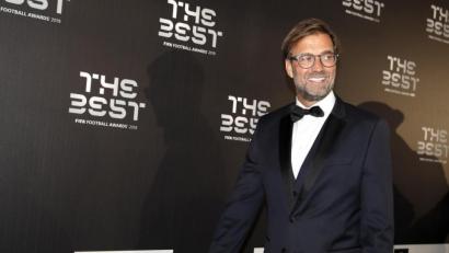 Bild: Luca Bruno/AP/dpa
Kür des Weltfußballers 2019 im Teatro alla Scala. Nun steht fest: Jürgen Klopp, Trainer des FC Liverpool, hat sich die Auszeichnung gesichert.