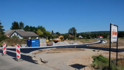 Bild: do
Der Bauboom in der Gemeinde Speinshart kann weitergehen. Im neuen Baugebiet "Maifurt" in Tremmersdorf stehen Häuslebauern 18 Bauplätze zur Verfügung.