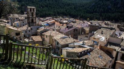 Bild: exb/Helmut Luckhardt
Mit Autor und Hobbyfotograf Helmut Luckhardt lassen sich die Zuhörer bei einem Bildervortrag auf eine Reise durch Frankreich mitnehmen. Hier das alte Castellane.