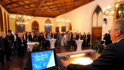 Bild: Stephan Huber
Rund 150 Repräsentanten der Unternehmen in Amberg waren zum ersten Wirtschaftsempfang der Stadt ins Rathaus gekommen.
