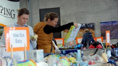 Bild: agr
Viele Schnäppchen konnten die Besucher beim Basar der Kolpingsfamilie machen.