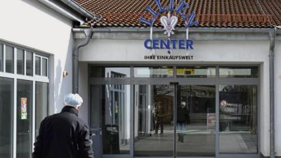 Bild: wpt
Nur mehr wenige Menschen verirren sich in das Lilien-Center. Kein Wunder: Das Einkaufsangebot sinkt ständig.