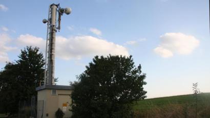 Bild: wro
Die Gemeinde Fuchsmühl ist weder Besitzer noch Betreiber des Funkmasts (Bild), betont Bürgermeister Wolfgang Braun.