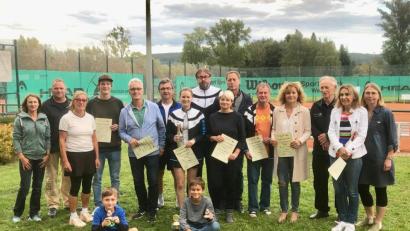 Bild: exb
Diese Spieler der Tennisgemeinschaft sind Vereinsmeister in ihren Klassen.
