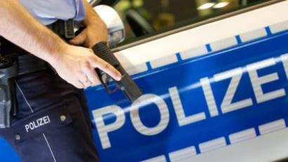 Bild: Friso Gentsch/dpa
Ein Mitfahrer hat bei Kreith seinen Fahrer angegriffen und leicht verletzt. Die Polizei musste anrücken.