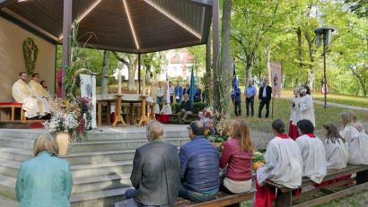 Bild: wbe
Der Freialtar auf dem Annaberg ist der richtige Ort für einen Erntedankgottesdienst.