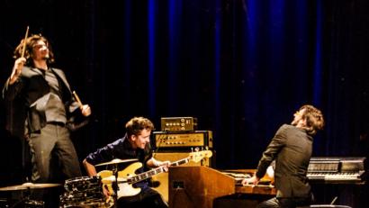 Bild: Florian Huber
Klöckner, Huber, Enzensberger versprechen krasse Sounds und knackige Grooves an legendären Instrumenten.