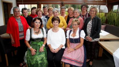Bild: wro
Nach 50 Jahren trafen sich die „Winterschul-Absolventinnen“ erneut, um in Kondrau auf den Hauswirtschafts-Lehrgang zurückzublicken.