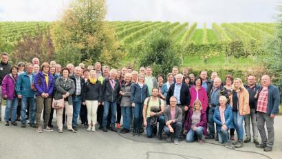 Bild: tu
Die Teilnehmer am Sängerausflug nach Gamlitz besuchten auch ein Weinbaugebiet an der bekannten Weinstraße.