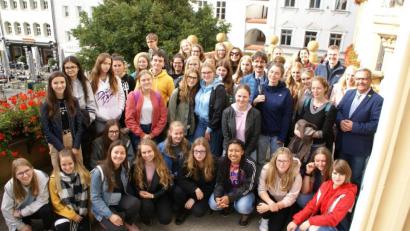 Bild: Thomas Graml, Stadt Amberg
Schüleraustausch Dr.-Johanna-Decker-Schulen mit Gymnsium der Hll. Kyrill und Method in Nitra/Slowakei. Empfang durch Bürgermeister Martin Preuß im Rathaus.