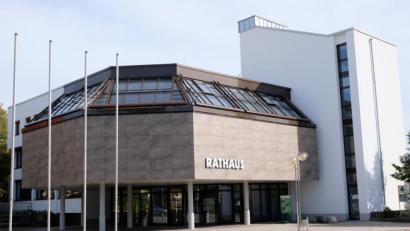 Bild: mab
Wer wird der neue Chef im Schwarzenfelder Rathaus? Die Parteien geben sich noch bedeckt.